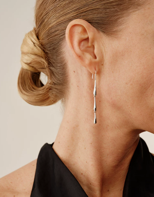 Forma Diva Sculptural Silver Earrings