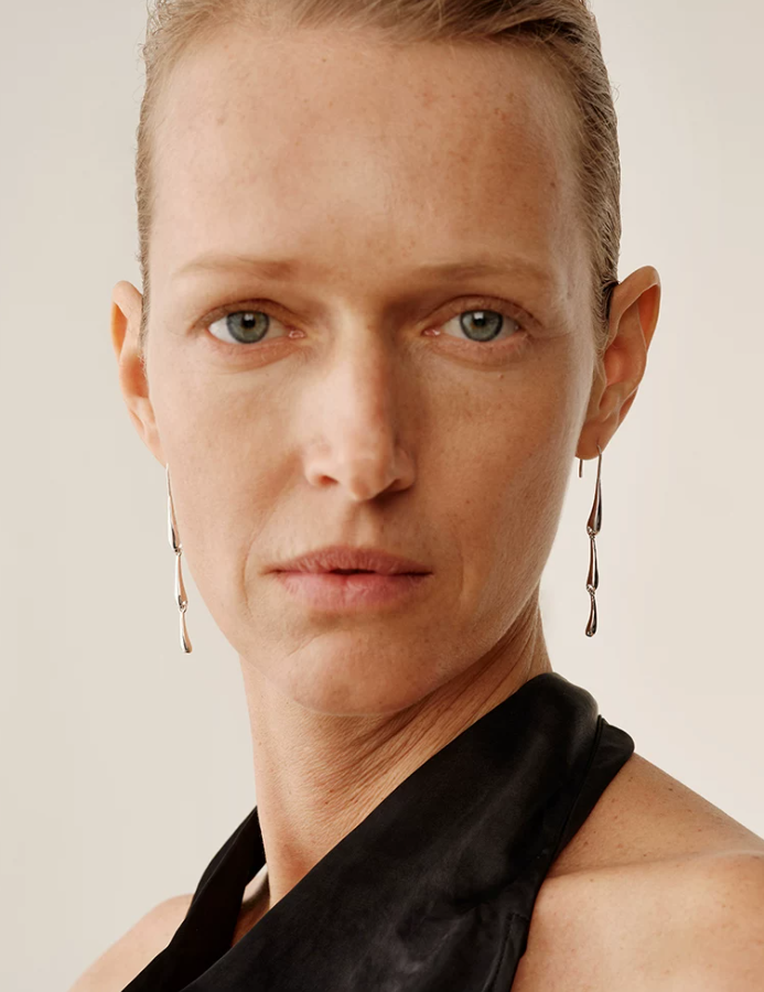 Forma Diva Sculptural Silver Earrings