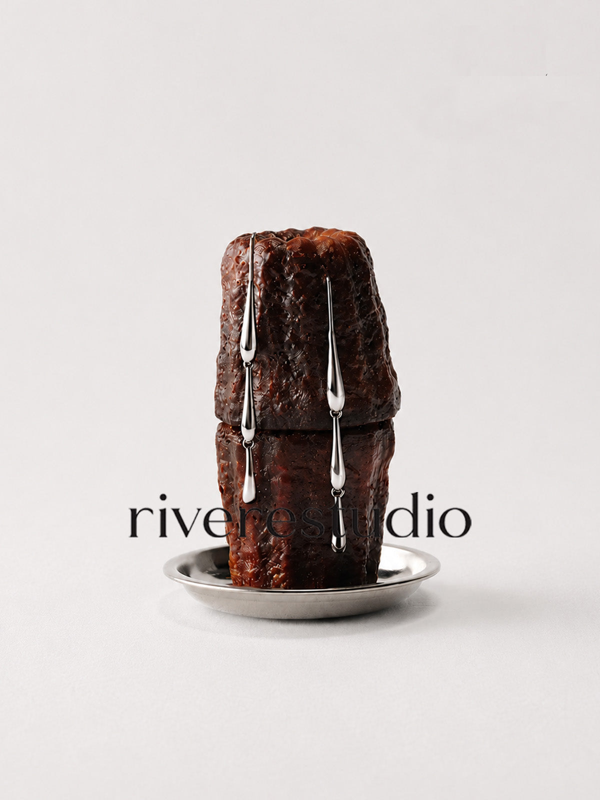 Forma Diva Sculptural Silver Earrings
