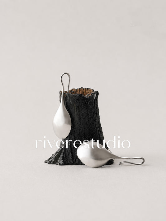 Linea Minimal Statement Earrings